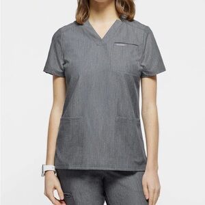 Jaanuu heather grey three pocket relaxed scrub top size xs